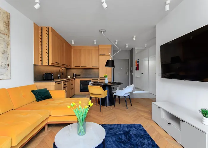 Bulvary Ksiazece, Sun&snow Wroclaw